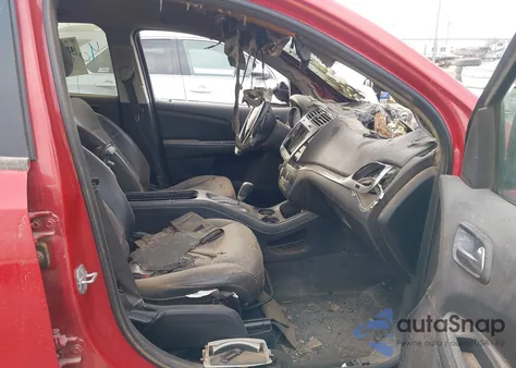 2016 Dodge Journey Crossroad Plus z USA, uszkodzony, nr VIN 3C4PDCGG9GT186366